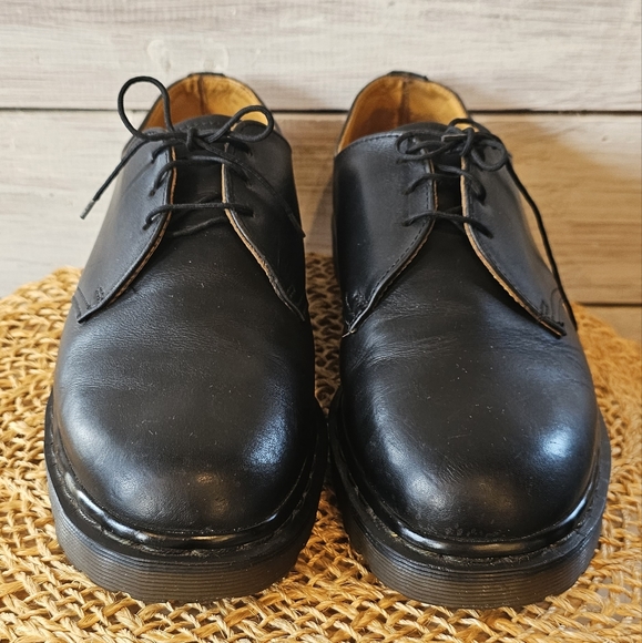 Dr. Martin's Black Leather Lace-Up Oxford Shoes Size 11 - Picture 3 of 16